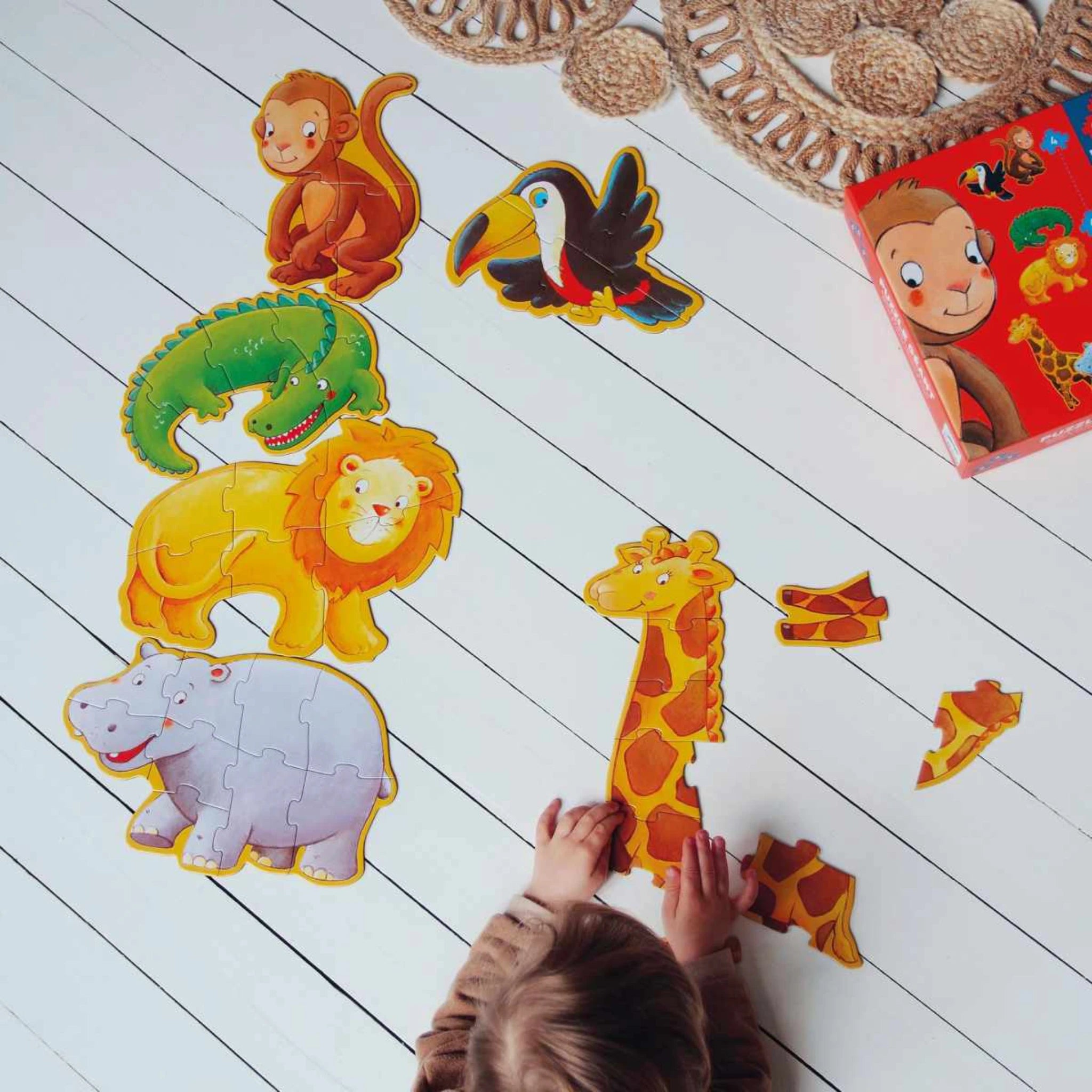 Riesenpuzzle: Dschungeltiere - 4,6,9 Teile - Djeco