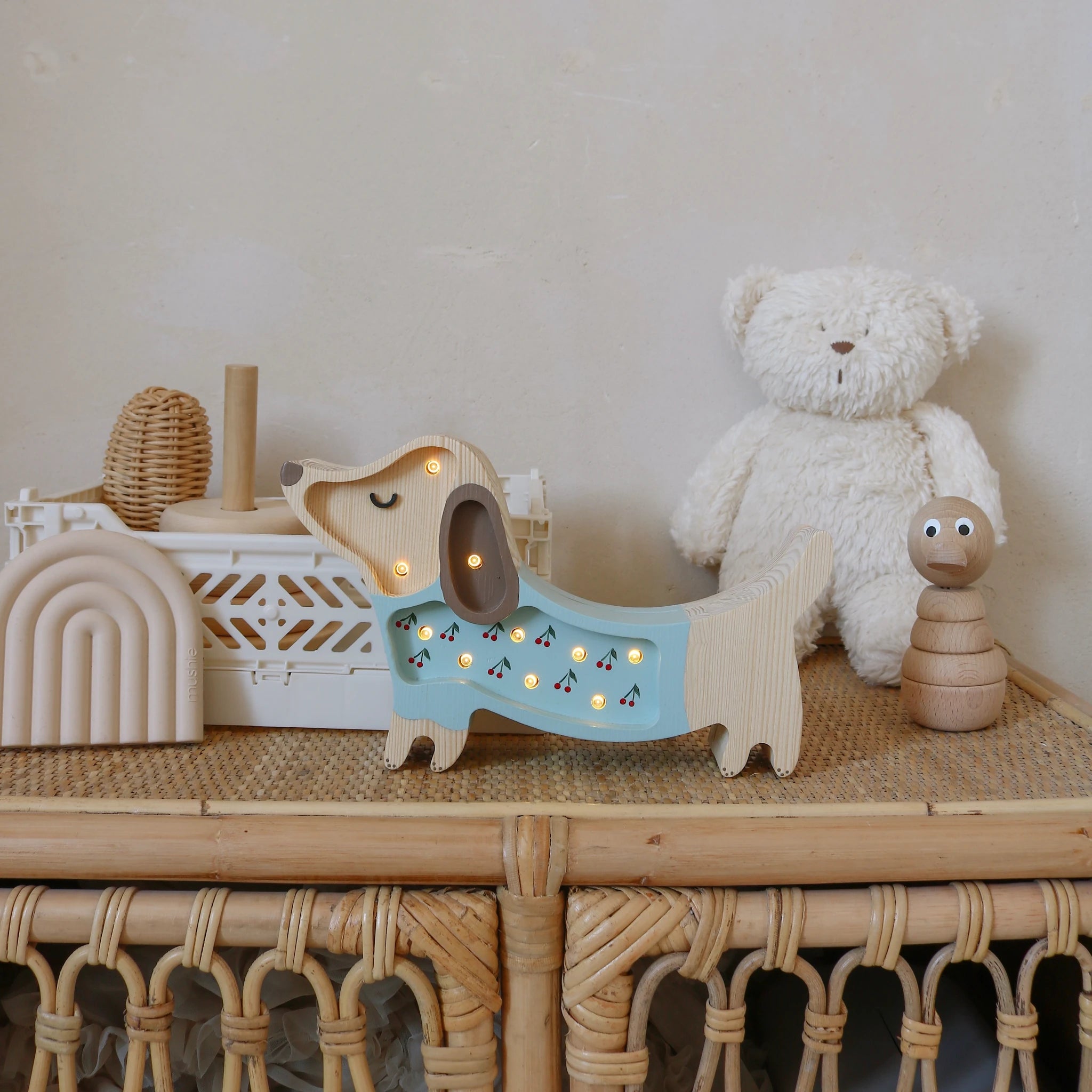 Holzlampe Hund Kirschen mini, blau - Little Lights