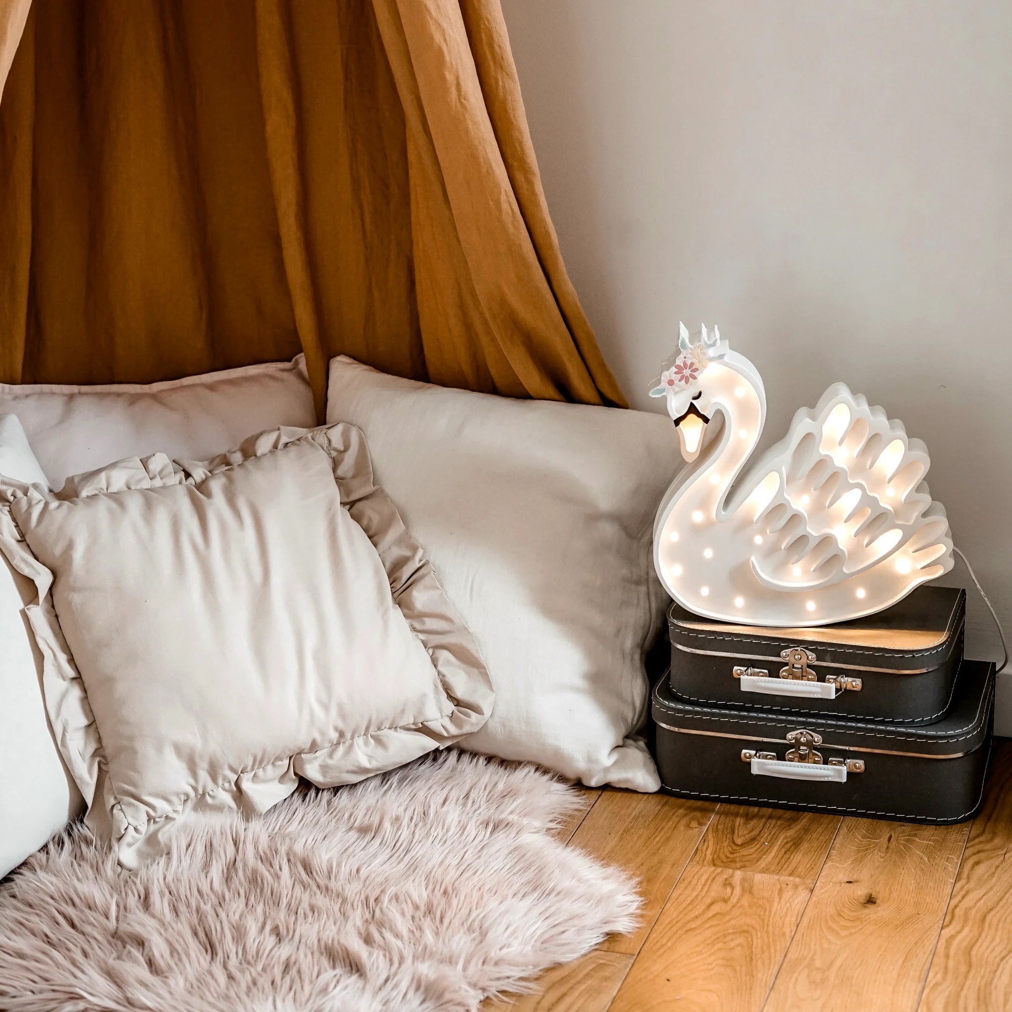 Holzlampe Schwan Weiss - Little Lights