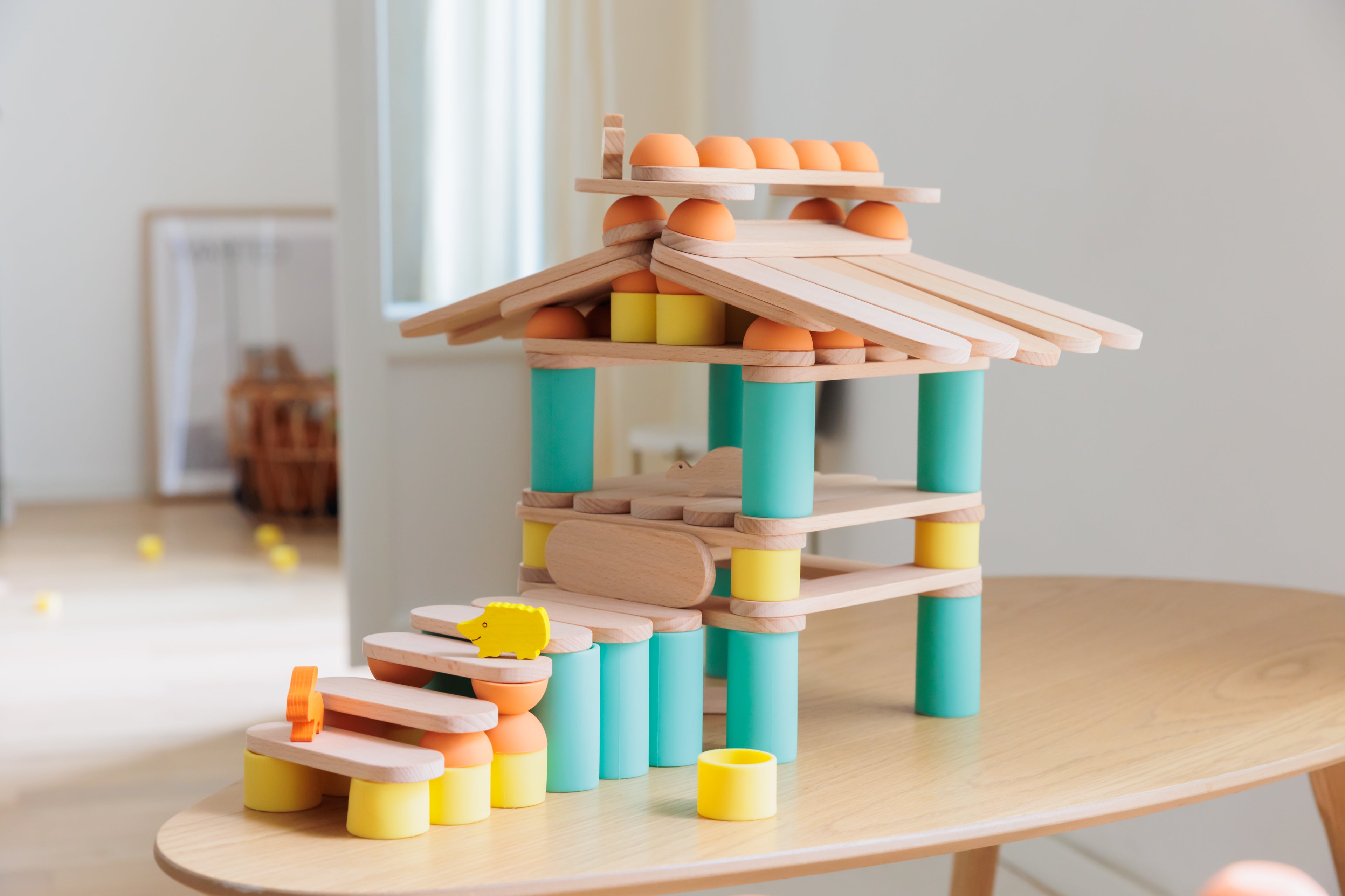 Entdecke die innovativen & nachhaltigen Spielzeuge von OPPI – hochwertiges Holzspielzeug, schadstofffreies Silikon & pädagogischer Mehrwert. Jetzt bei Trommelbär bestellen! 