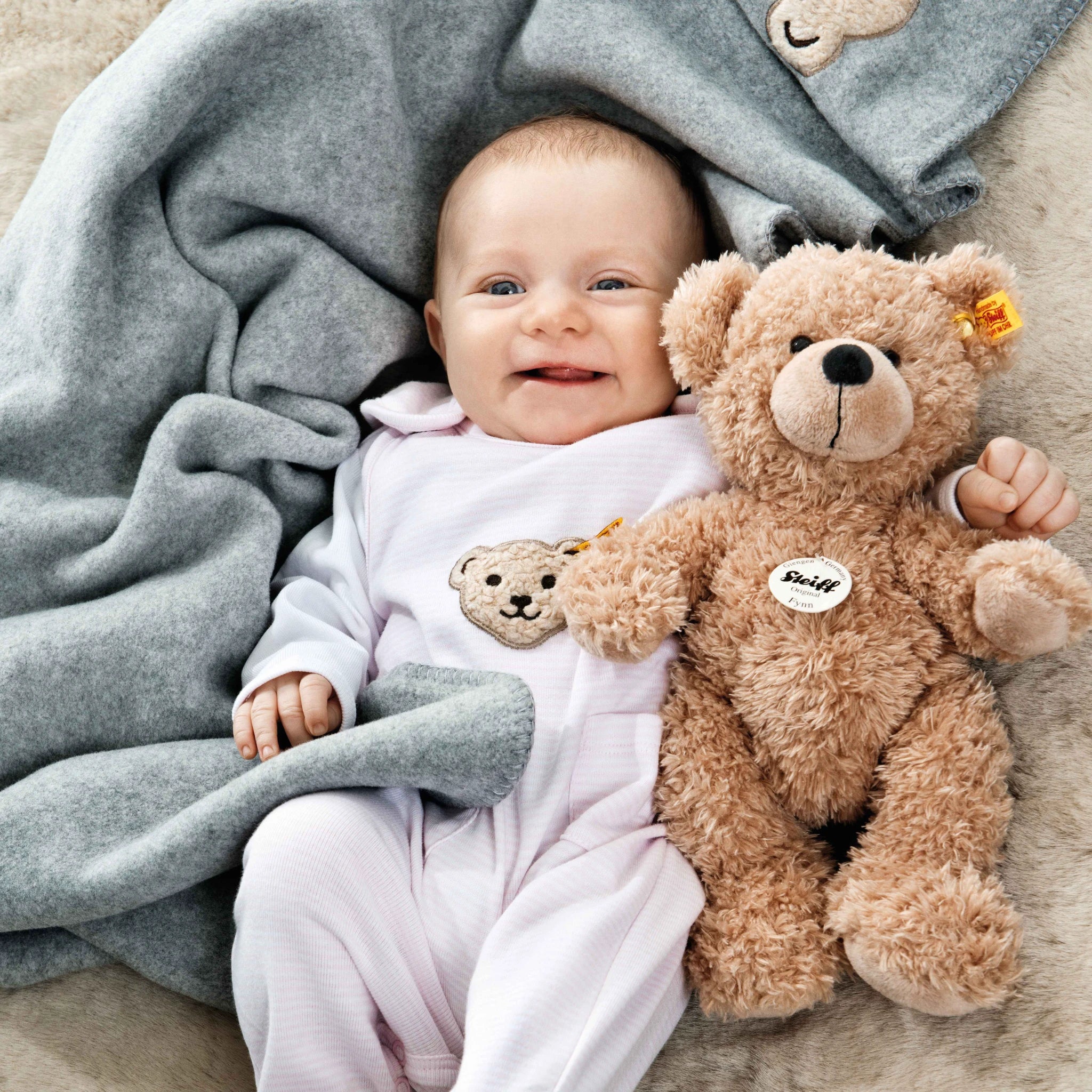 Teddybär Fynn 28 beige - Steiff