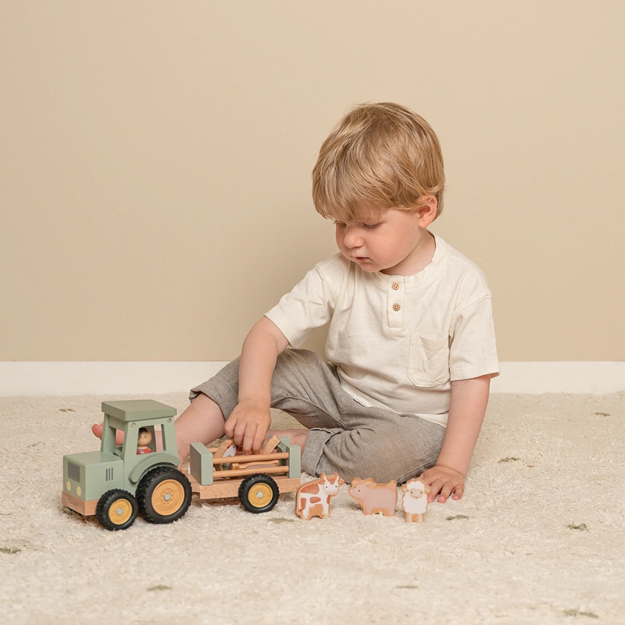Traktor mit Anhänger Little Farm - Little Dutch